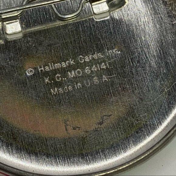 Vintage Hallmark I’m Irish if You’re Buying St Patrick’s Day Button Pin Made in - Picture 4 of 5